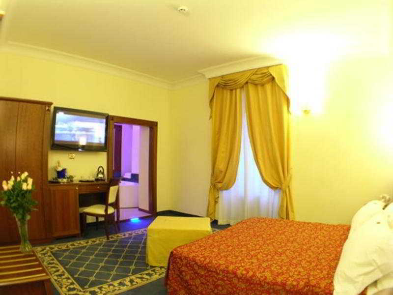 Esedra Pensionat 2*